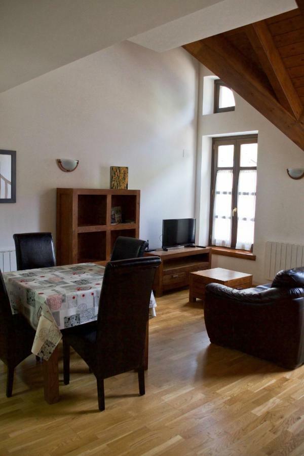 Cau D Aneu Duplex En El Centro D Esterri D Aneu Эстерри-д'Анеу Экстерьер фото